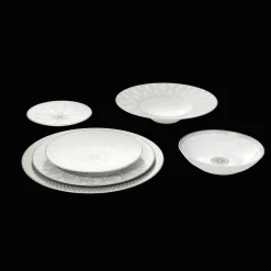 Assiette creuse à aile large en porcelaine finition Platine